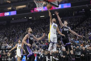 他们之间的 他们之间的