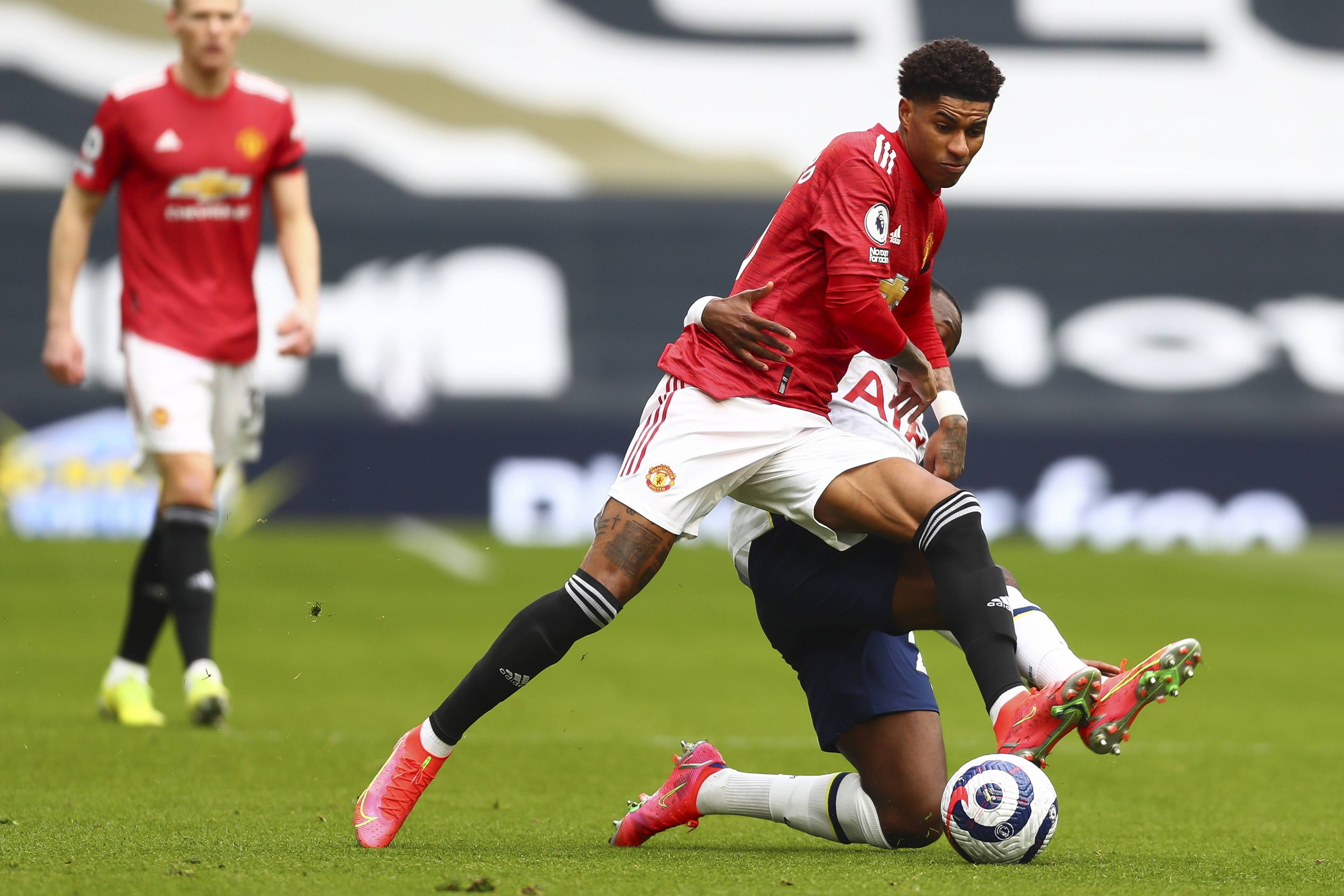 起的反击提 起的反击提