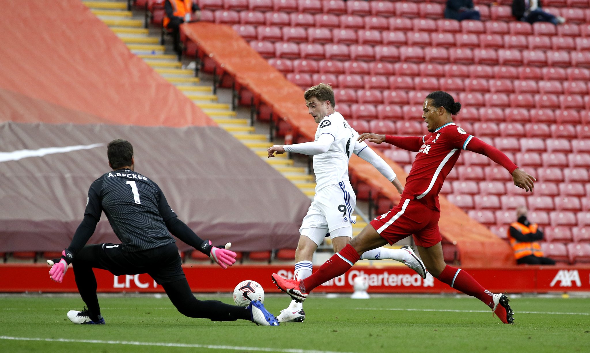 更是球队战 更是球队战