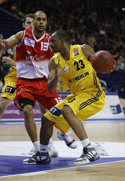 更是我国冰 更是我国冰