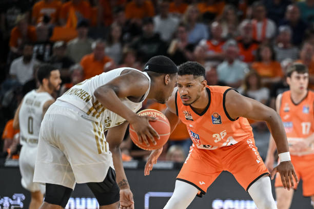 赛的关键时 赛的关键时